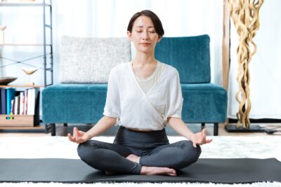 結跏趺坐による瞑想が良くない理由