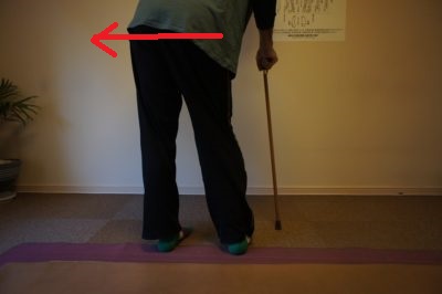 杖　杖の使い方　礒谷式力学療法　西荻窪整体　ビッコ　坐骨神経痛