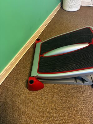 ストレッチボードでふくらはぎのストレッチ