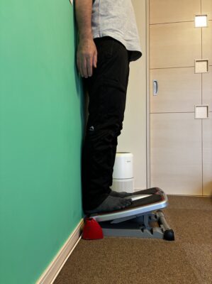 ストレッチボードでの正しいふくらはぎのストレッチ